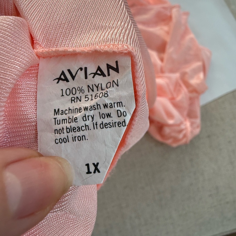 Avian Vintage  Peach Lace-Trim Short Sleeve Nightgown - Picture 8 of 8